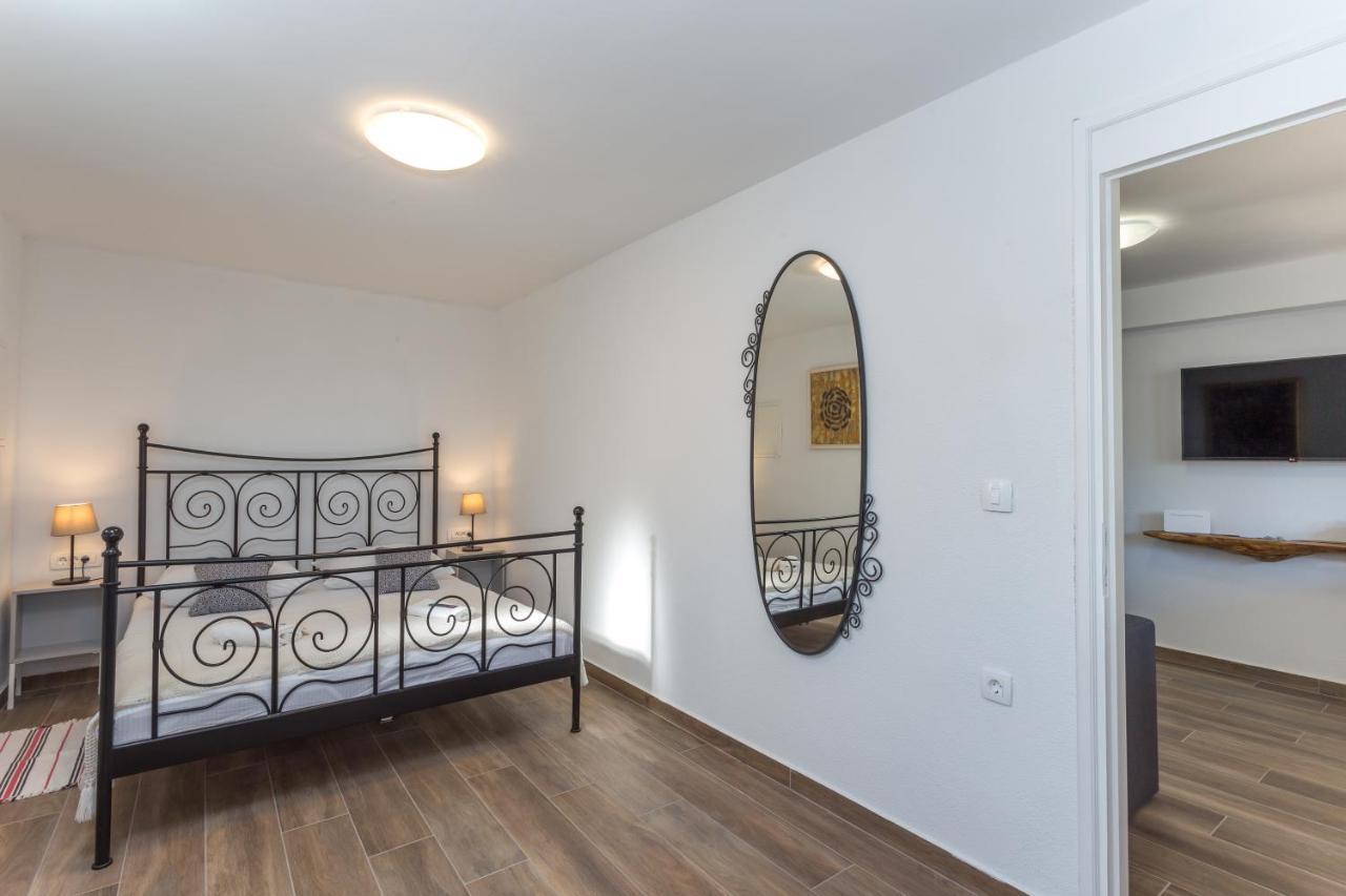 Apartament Nomads Hvar Town Zewnętrze zdjęcie